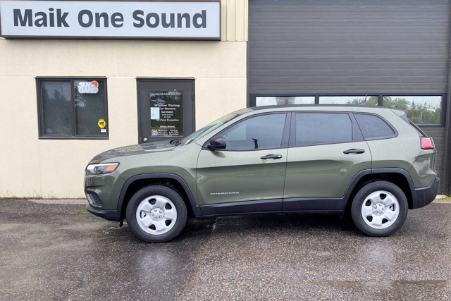 2021 Jeep Cherokee with professional window tint in North Bay